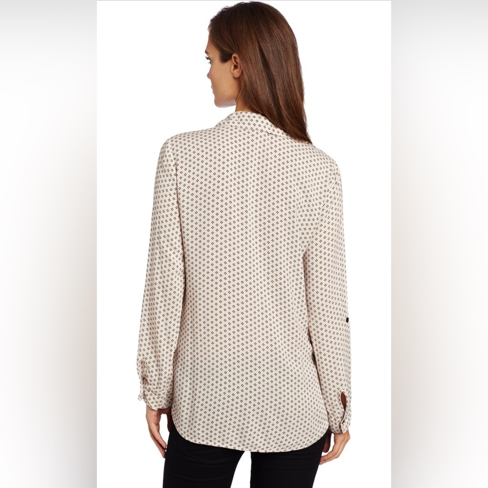 Splendid Nordstrom Roll Tab Diamond Dot Lightweight Shirt Blouse Size L - Picture 3 of 5